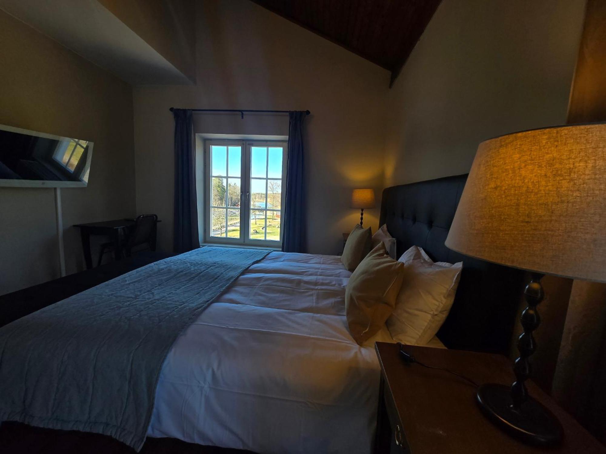 Hotel Norrqvarn & By Vaenerport 3*